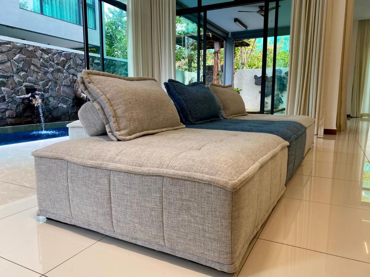 Ikiru 18 Private Saltwater Pool Villa, 3 Ensuite Br, Outdoor Bbq, 5 Mins To Beach Pantai Cenang  Esterno foto