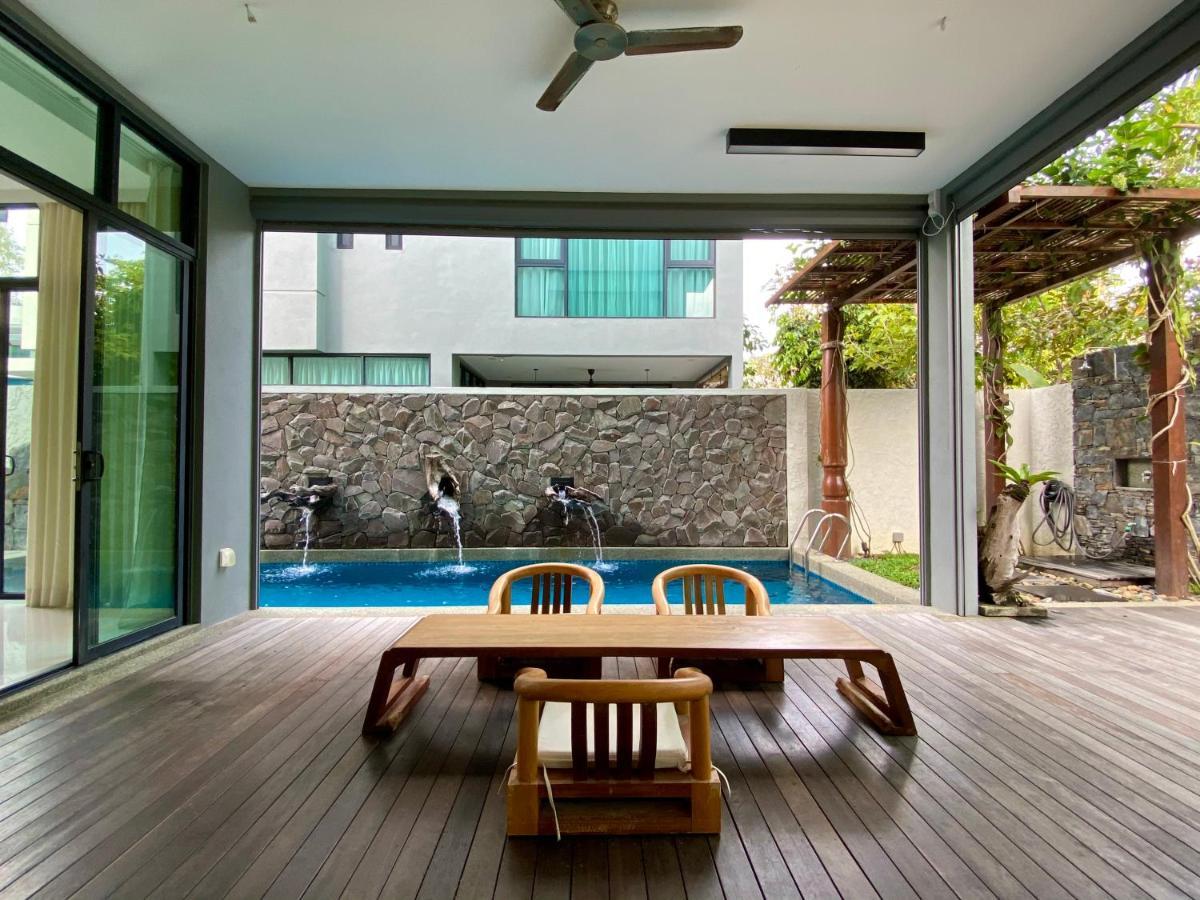 Ikiru 18 Private Saltwater Pool Villa, 3 Ensuite Br, Outdoor Bbq, 5 Mins To Beach Pantai Cenang  Esterno foto
