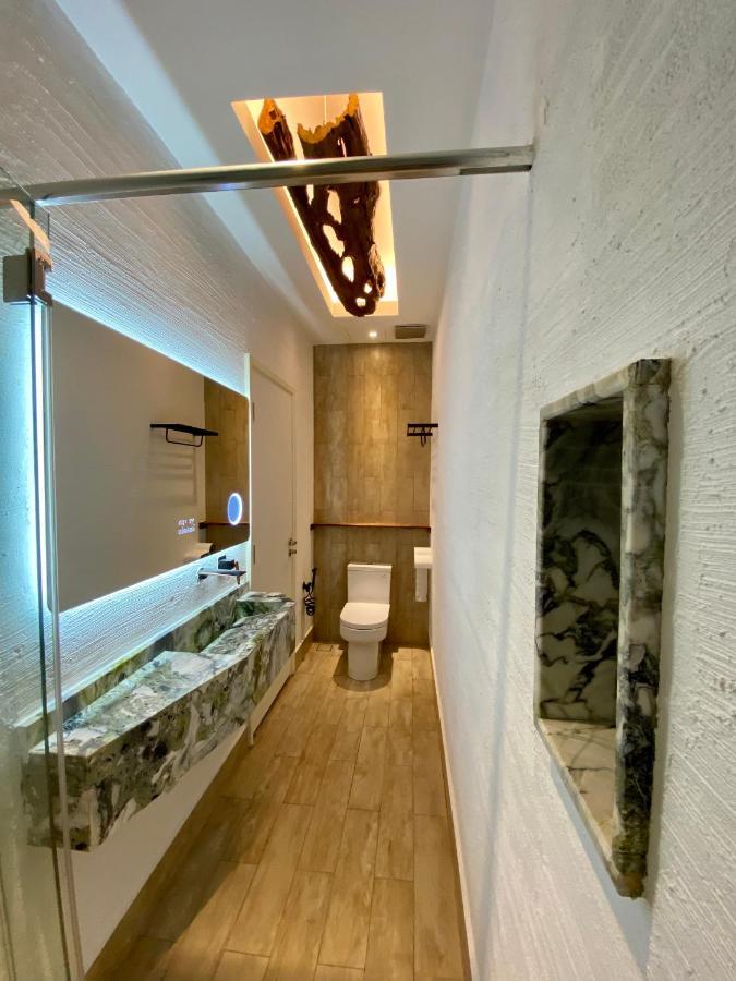 Ikiru 18 Private Saltwater Pool Villa, 3 Ensuite Br, Outdoor Bbq, 5 Mins To Beach Pantai Cenang  Esterno foto